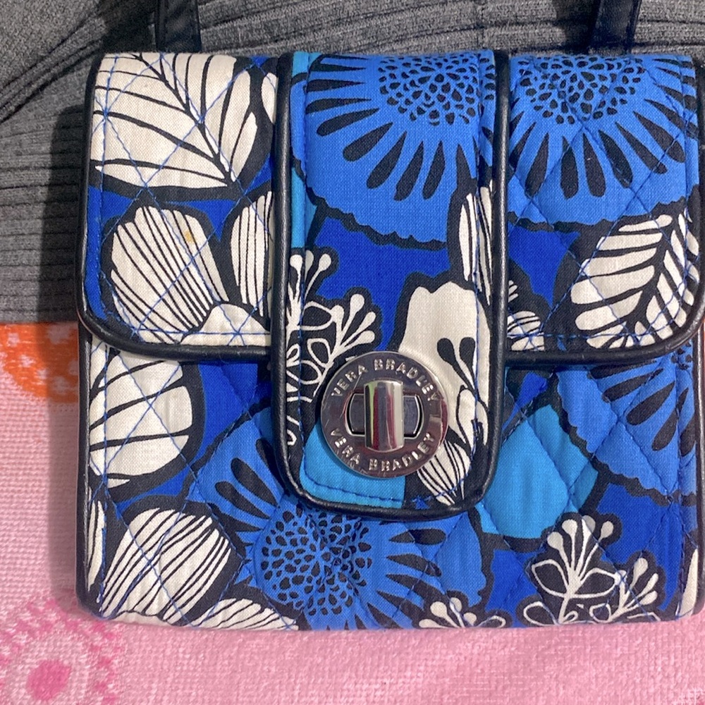 Vera Bradley Turn lock Mini Crossbody Bag Preloved